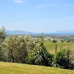 Tenuta San Crescenzio * מליאנו אין טוסקנה