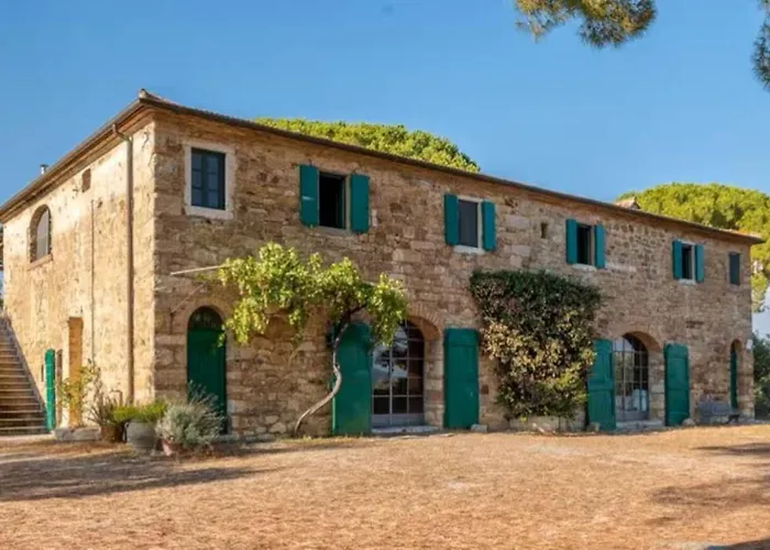 Tenuta San Crescenzio Magliano in Toscana