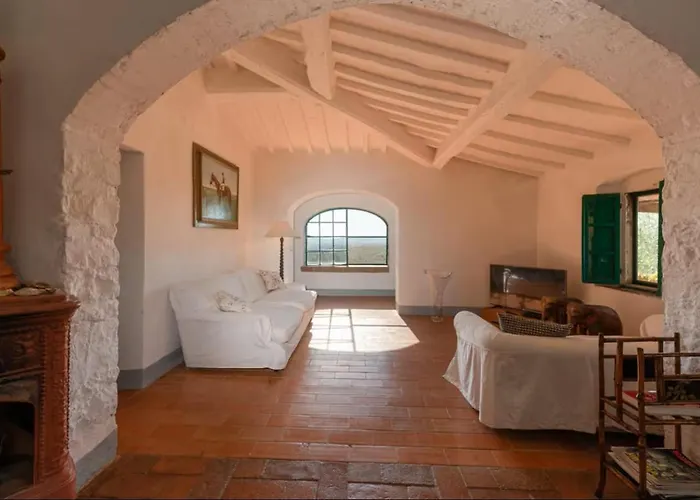 Villa Tenuta San Crescenzio Magliano in Toscana