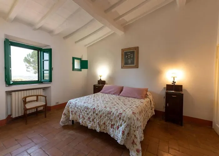 Tenuta San Crescenzio * Magliano in Toscana