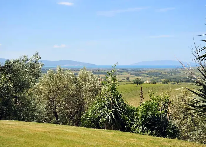 Tenuta San Crescenzio * Magliano in Toscana